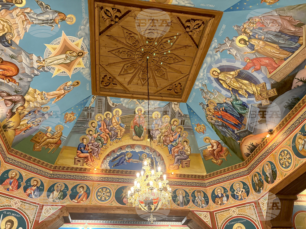Боровец - църква „Преображение Господне“ - храмов празник - литургия