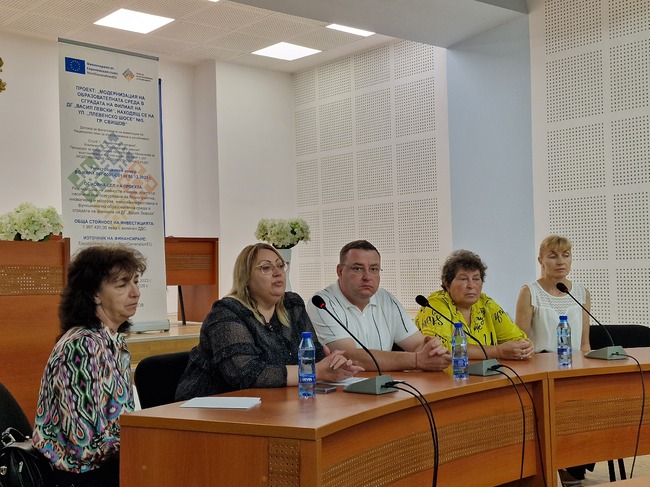 Представиха свършеното по проекта за модернизиране на филиала на Детска градина "Васил Левски" в Свищов