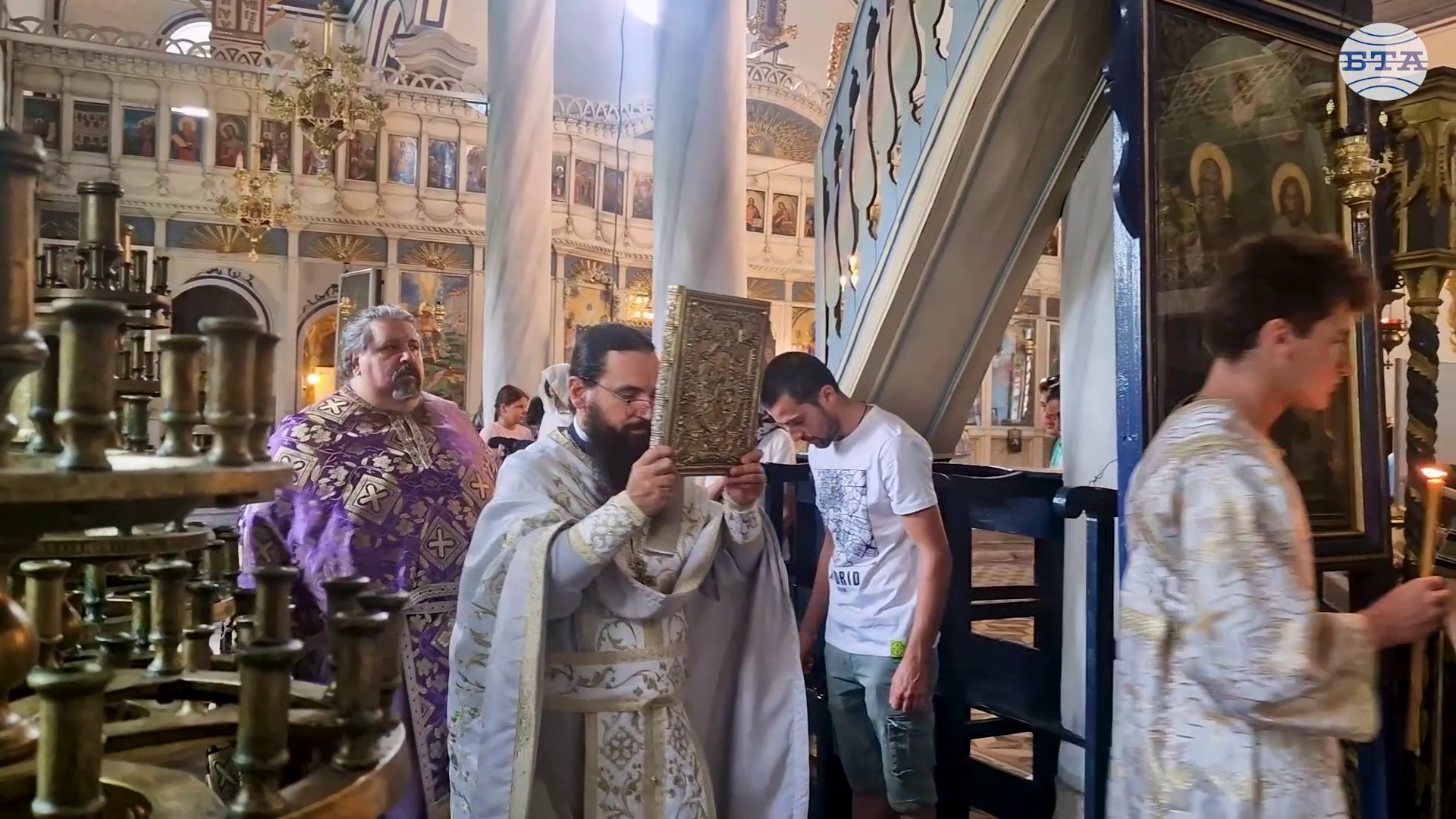 Църквата "Свето Преображение Господне" в Пазарджик отбеляза храмовия си празник