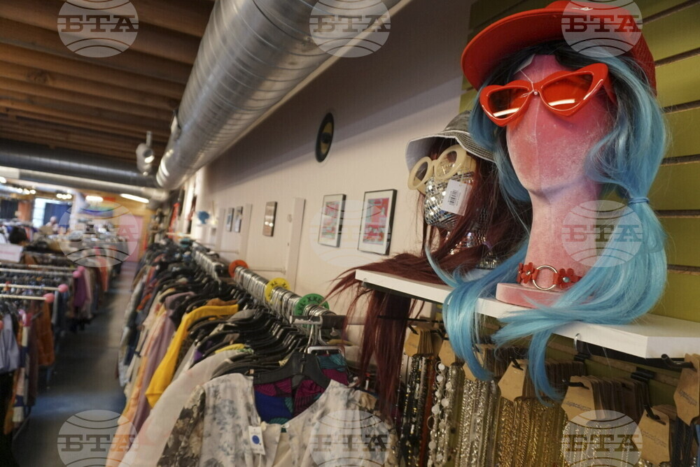 Fashion-Y2K Resurgence
