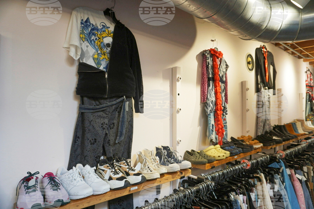 Fashion-Y2K Resurgence