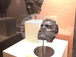 Турция - археологическа експозиция - статуята на Марк Аврелий