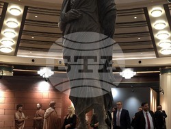 Турция - археологическа експозиция - статуята на Марк Аврелий