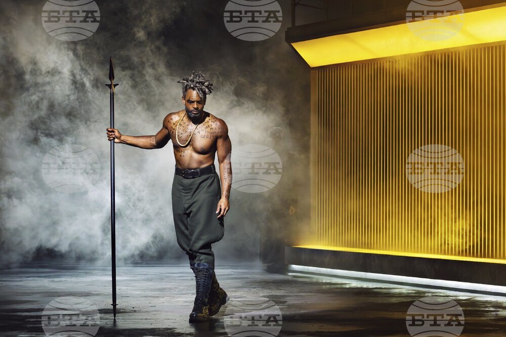 Opera-Ryan Speedo Green-Wotan