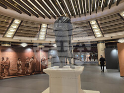 Турция - археологическа експозиция - статуята на Марк Аврелий