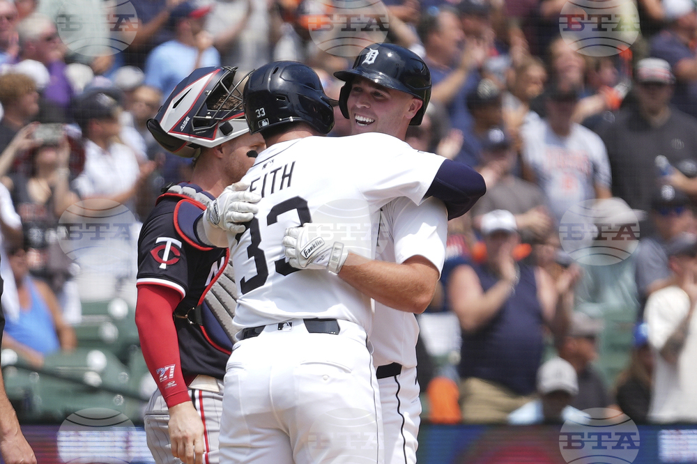 Twins Tigers Baseball