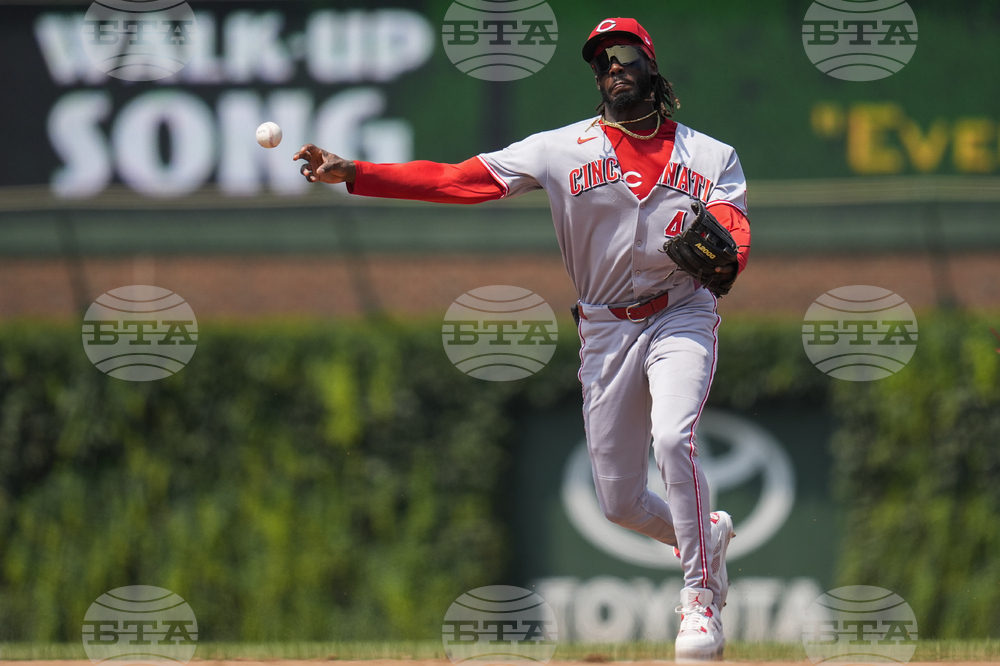 Reds Cubs Baseball