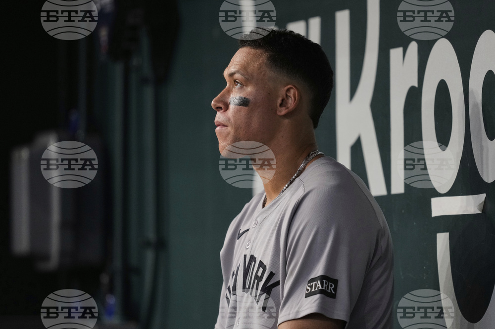 Yankees Rangers Baseball