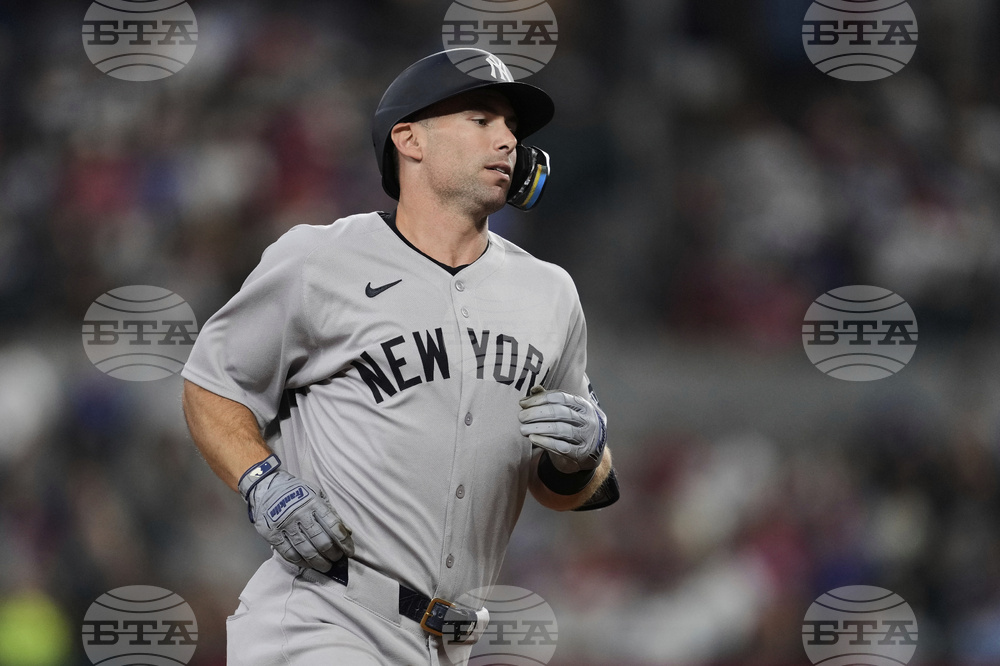 Yankees Rangers Baseball
