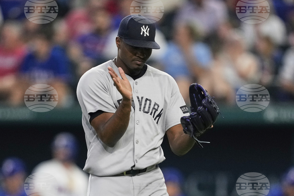 Yankees Rangers Baseball
