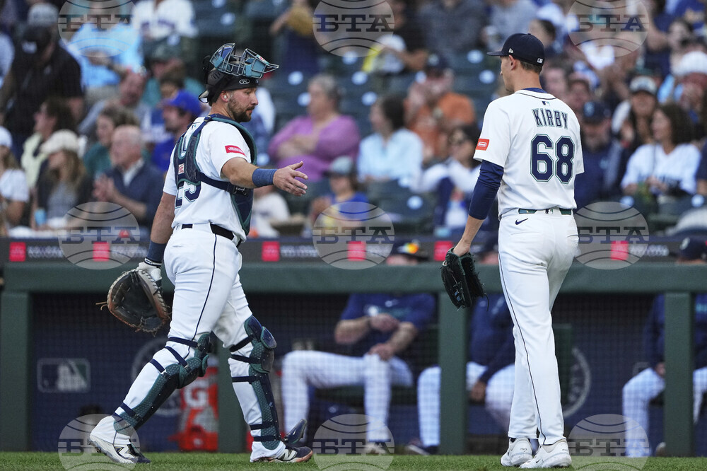 White Sox Mariners Baseball