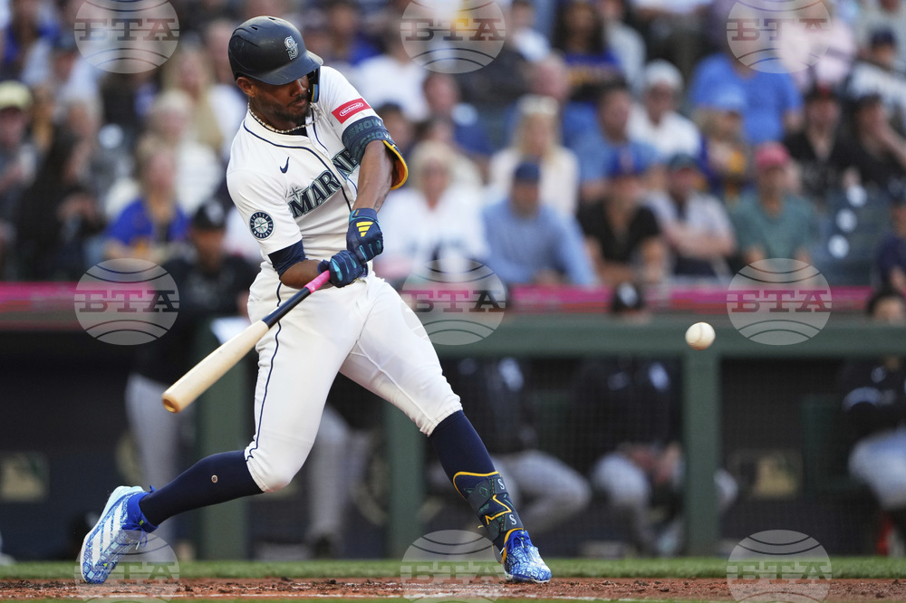 White Sox Mariners Baseball