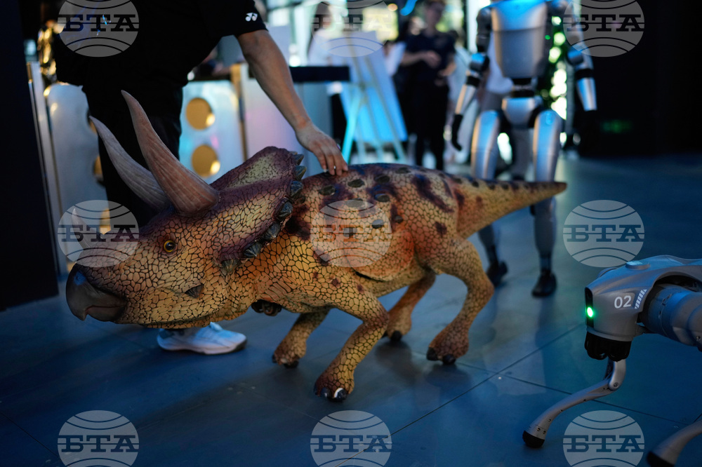 China Robot Store Photo Gallery