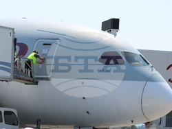 Летище „Васил Левски“ - Боинг 787-7