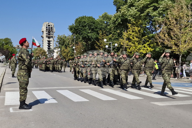 Sending off Ceremony for Military Contingent to Kosovo Held in Shumen