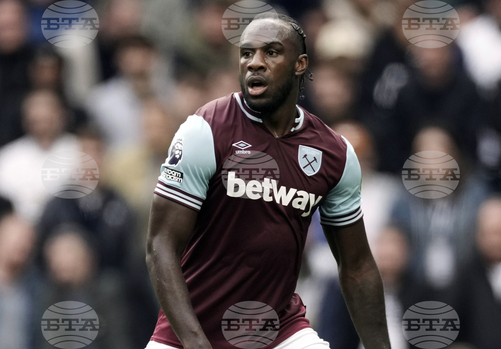 Soccer West Ham Antonio