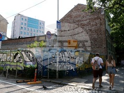 Амфитеатър на антична Сердика - заграждения