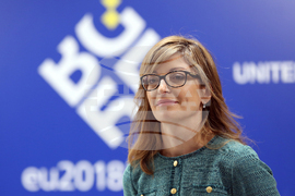 Екатерина Захариева - юрист и политик