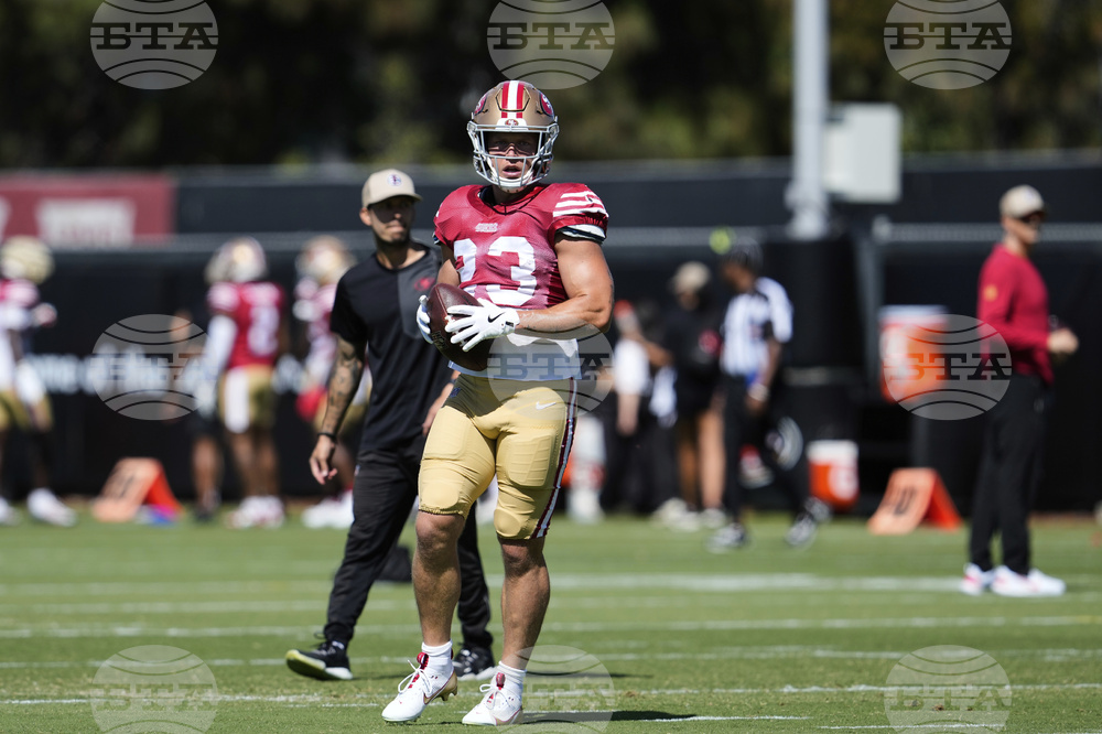 Broncos 49ers Football