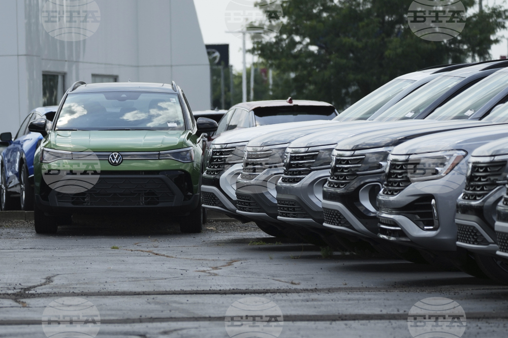 „Фолксваген“ планира да намали разходите си с 20 процента до 2028 г., съобщава „Мениджър Магацин“