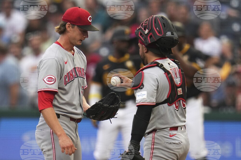 Reds Pirates Baseball