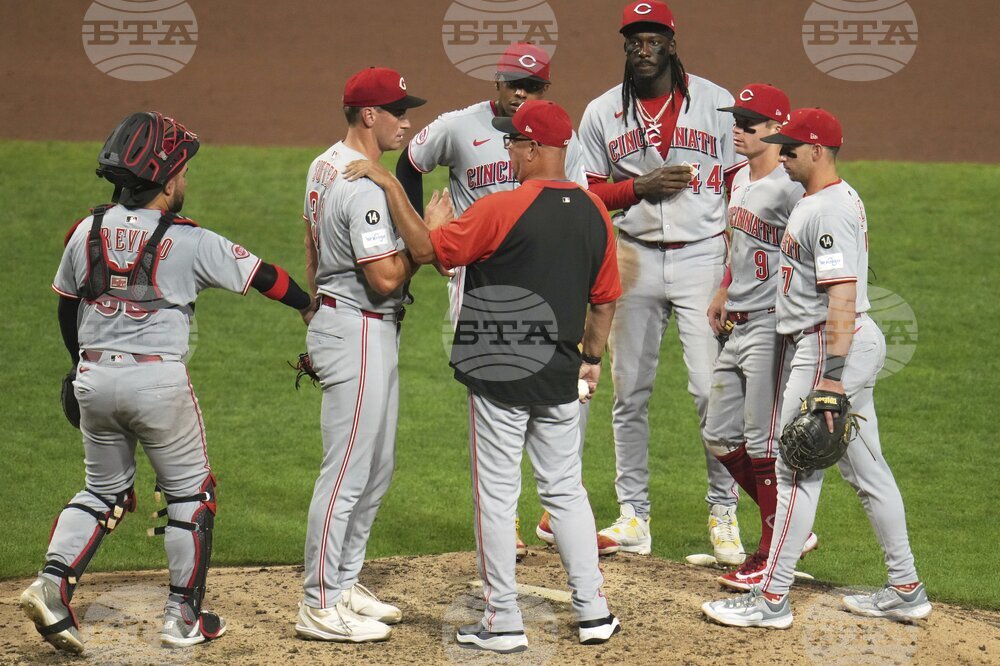 Reds Pirates Baseball