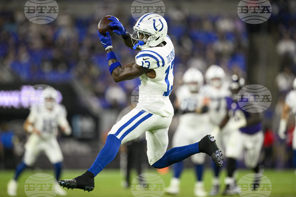 Colts Ravens Football