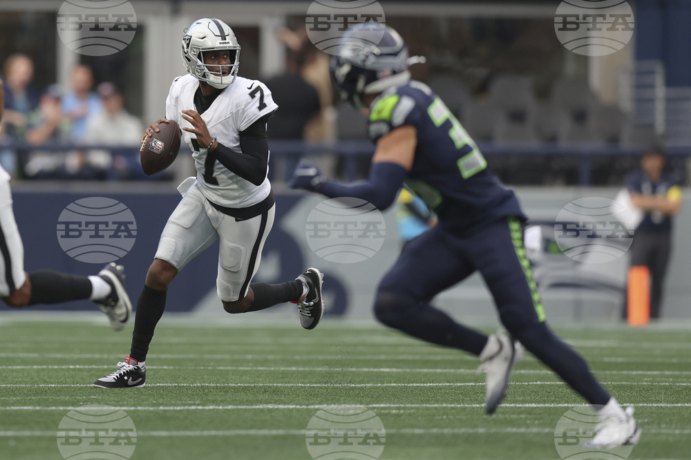 Raiders Seahawks Football