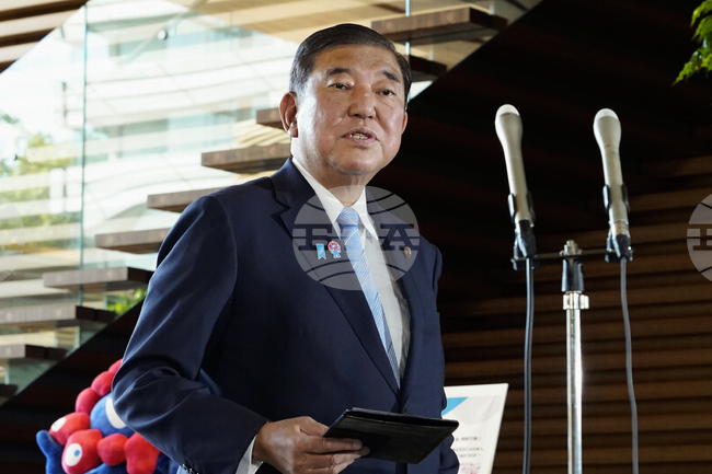 Японският премиер потърси подкрепа от съпартийците си да остане на поста