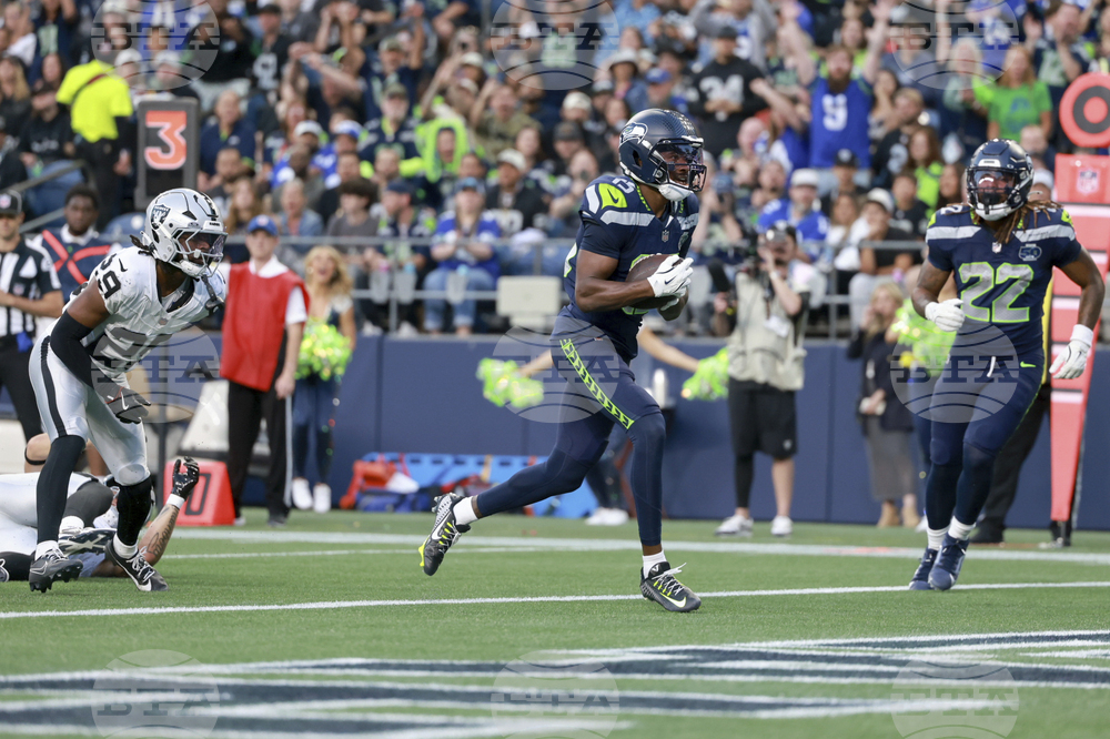 Raiders Seahawks Football