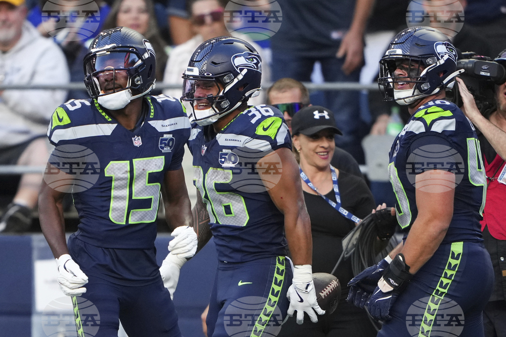 Raiders Seahawks Football