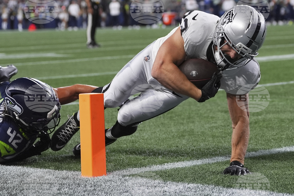 Raiders Seahawks Football