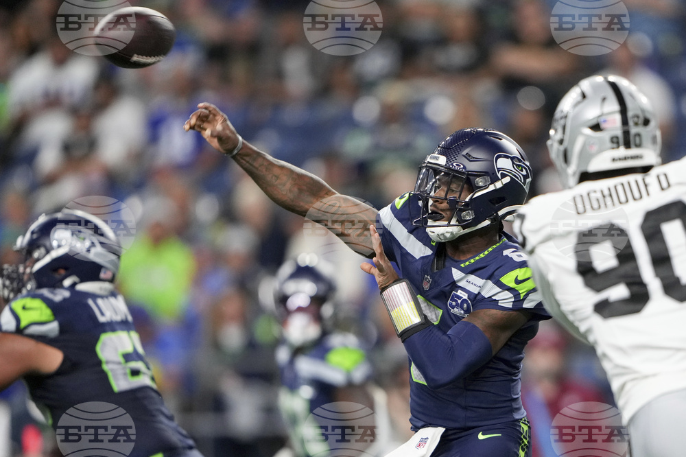 Raiders Seahawks Football