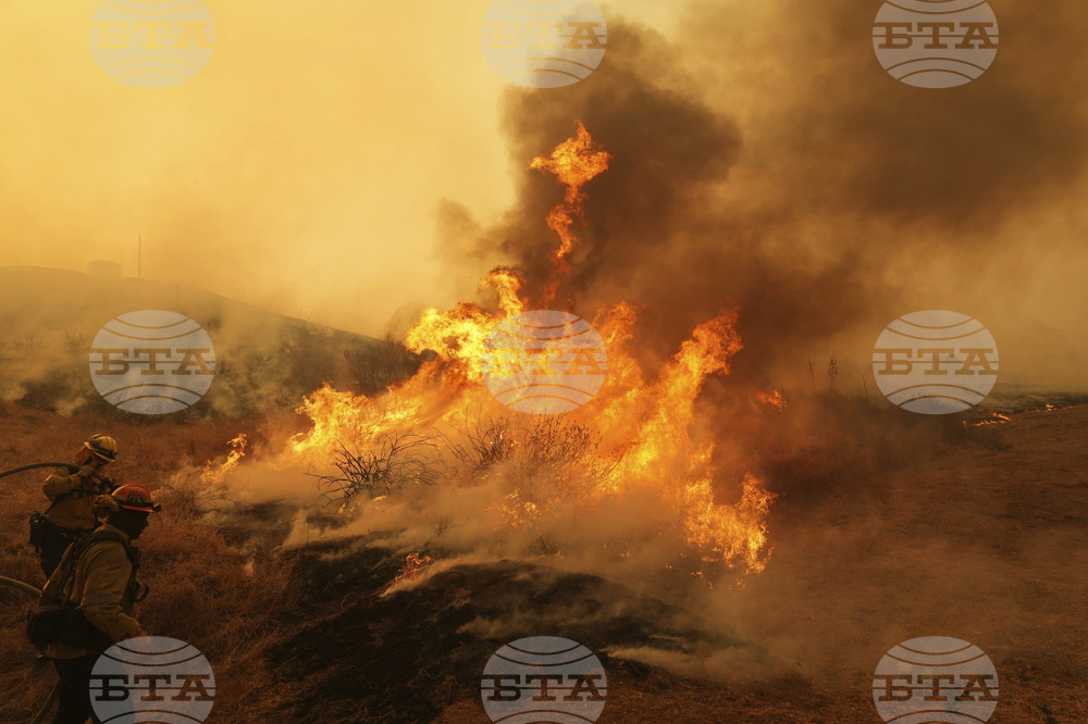 Общо 24 горски пожара остават активни в Косово