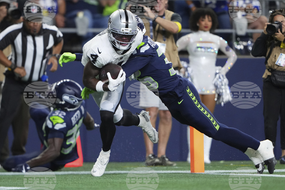 Raiders Seahawks Football
