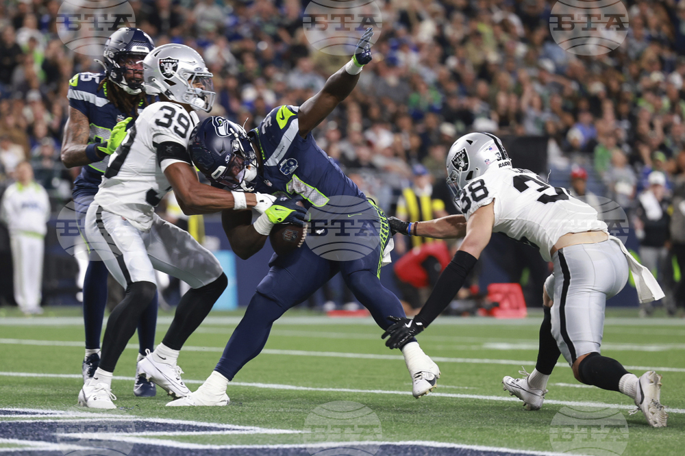 Raiders Seahawks Football
