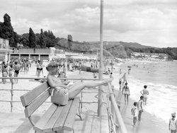 Изглед от Морските бани във Варна