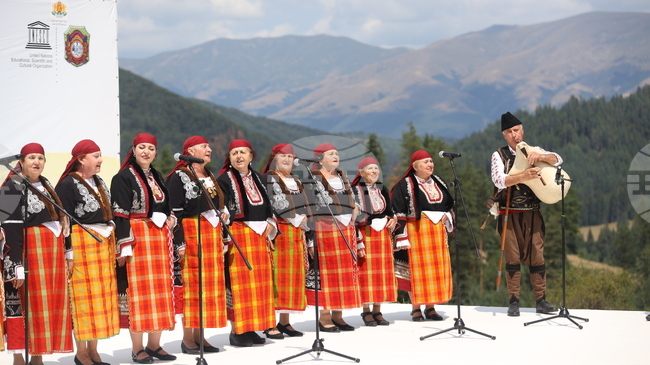 С официална церемония днес ще бъде открит Националният събор на народното творчество в Копривщица