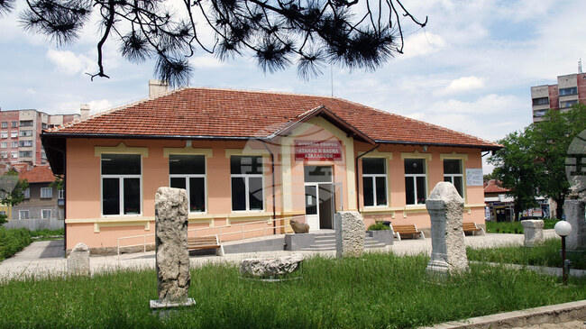 Заради неотложни ремонти музейната сбирка „Атанас и Васил Атанасови“ в Ловеч ще бъде затворена до края на май
