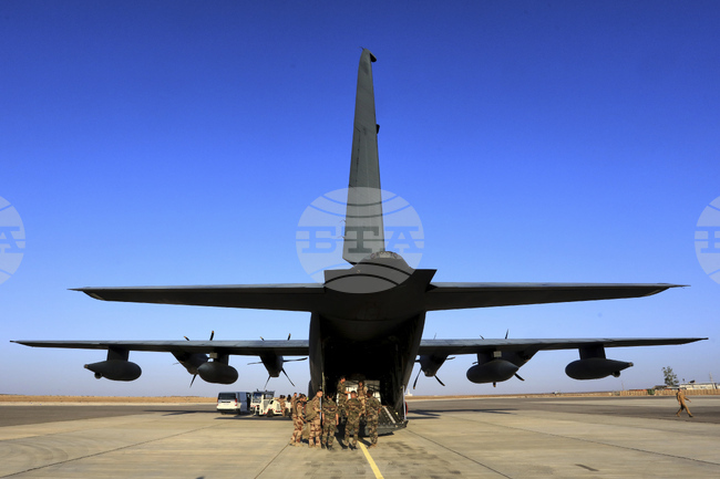 Турски военнотранспортен самолет с 20 души на борда се разби в Грузия 