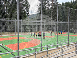 Село Попови ливади - ученически лагер