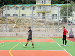 Село Попови ливади - ученически лагер