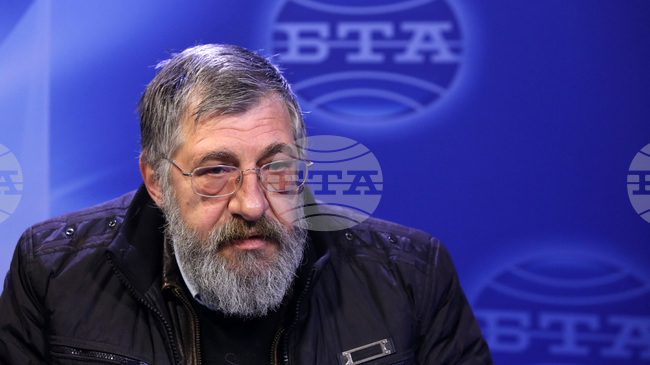 Writer Deyan Enev Wins Aleko International Short Story Competition