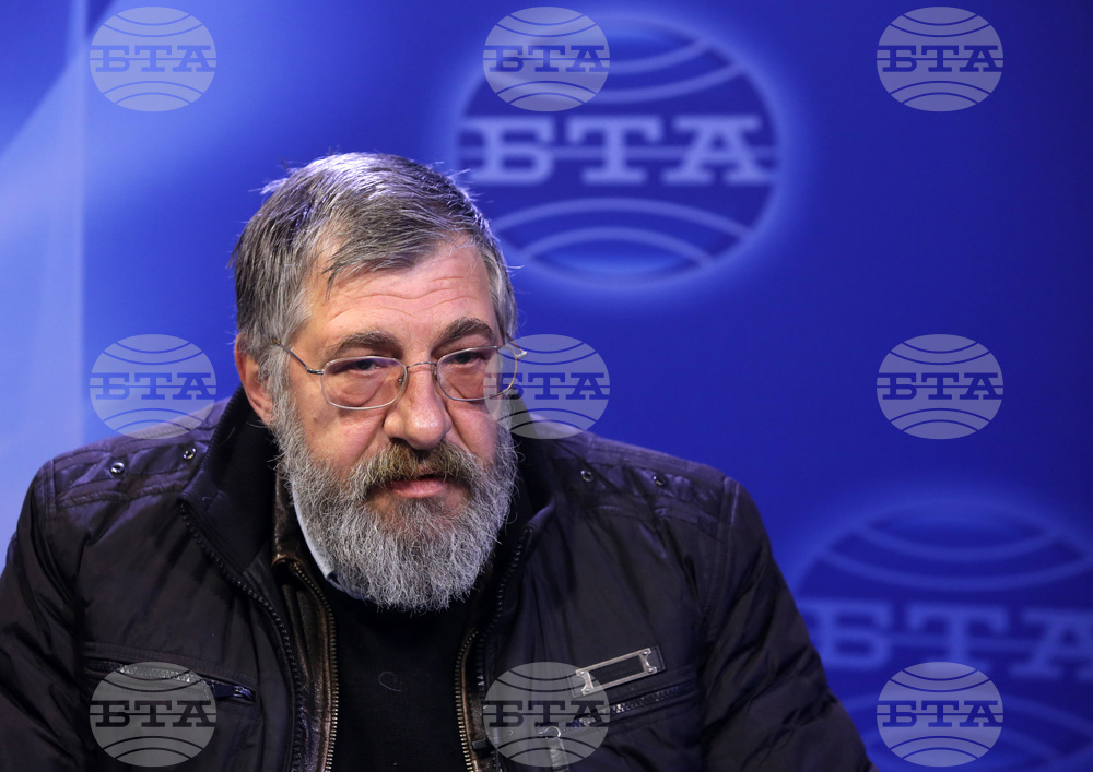 Writer Deyan Enev Wins Aleko International Short Story Competition