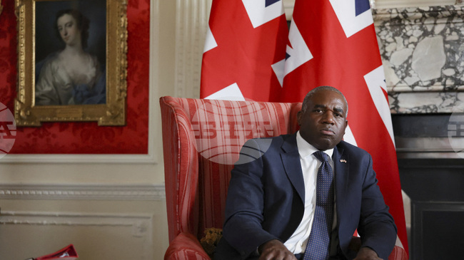 Британският външен министър Дейвид Лами заяви преди срещата между Тръмп и Путин, че Обединеното кралство изцяло подкрепя Украйна