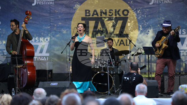 "Световната сцена" на „Банско джаз фестивал“ посрещна тази вечер Мелтем Еге и нейния квартет
