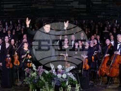 Летен фестивал "Опера на площада" - закриване - Симфония №9 от Лудвиг ван Бетовен