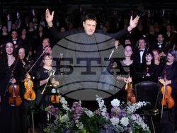 Летен фестивал "Опера на площада" - закриване - Симфония №9 от Лудвиг ван Бетовен