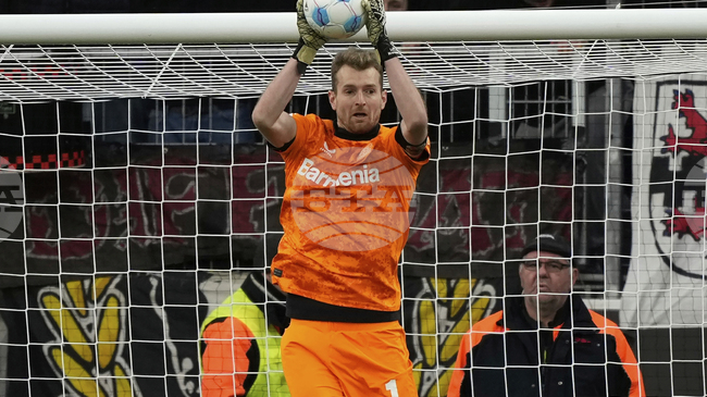 Монако подписа договор с опитния вратар на Байер Леверкузен Лукаш Храдецки