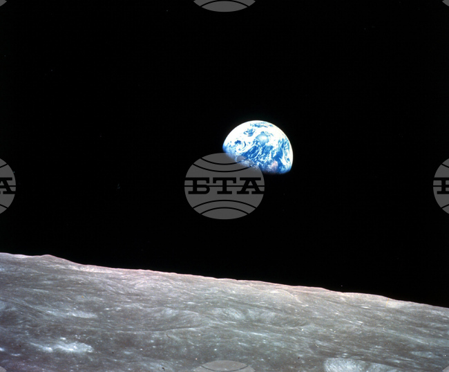 Древни скали в Австралия дават представа за произхода на Земята и Луната